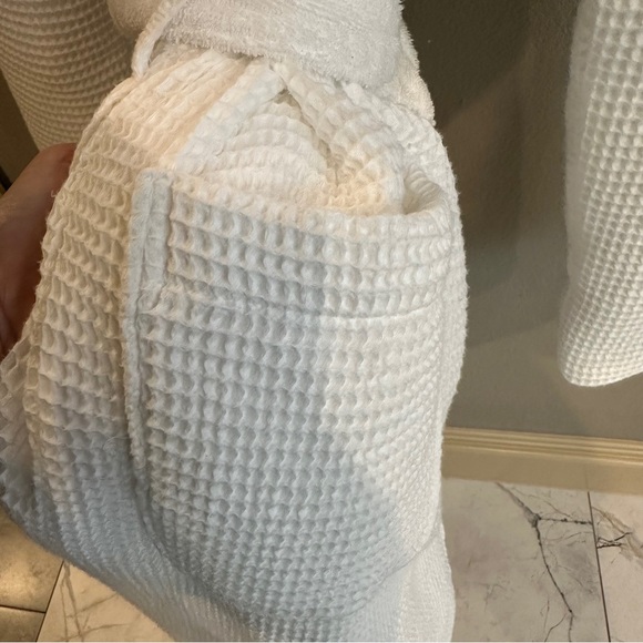 Serena & Lily St. Helena Spa Bath Robe, White Waffle-Weave 100% Cotton, New! - Picture 7 of 9